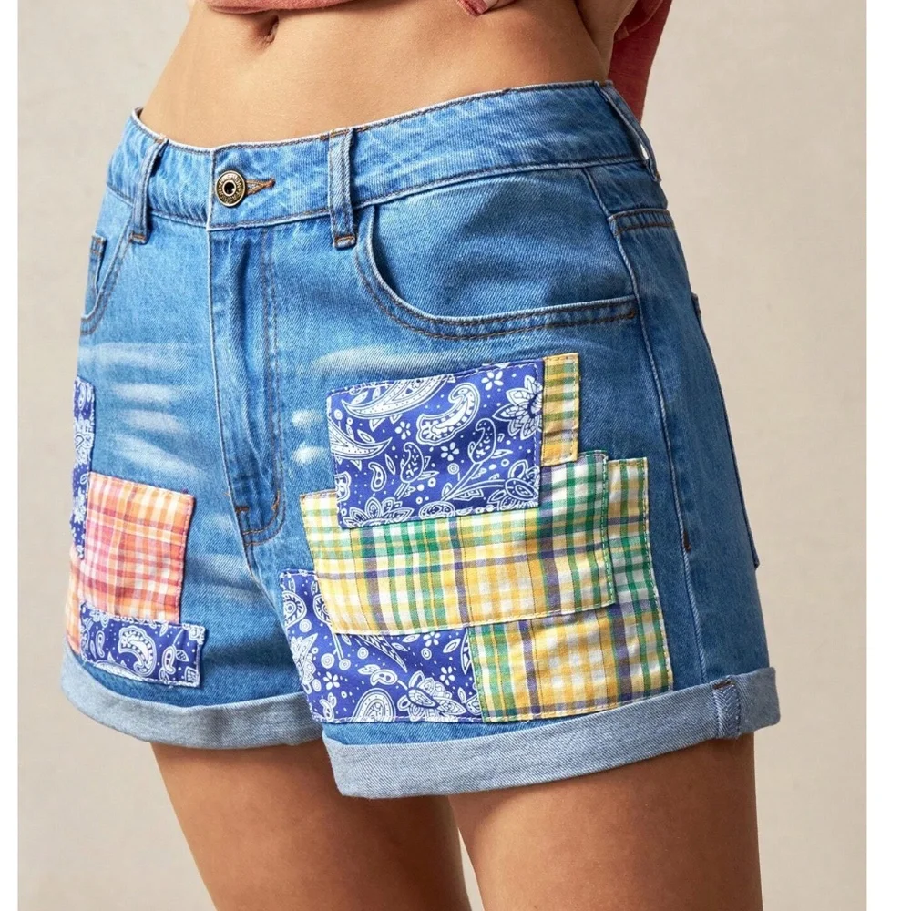 Medium Wash Paisley Floral Print Patch Cuff Denim jean Shorts